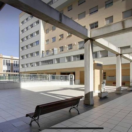Pacifico P4 - Bonito Apartamento Con Piscina & Parking, Playa A 100 Metros Daire Málaga Dış mekan fotoğraf